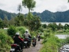 Bikers Wajib Paham, Cara Berkendara Tepat Lewati Jalan Rusak