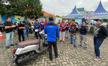 CIPTAKAN BUDAYA AMAN BERKENDARA, YAMAHA STSJ BERIKAN EDUKASI SAFETY RIDING